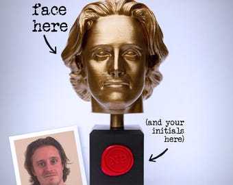 Custom Taskmaster-trofee: gepersonaliseerde gouden trofee met je gezicht en initialen