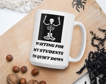 Taza de maestro de Halloween, Regalo de maestro de Halloween, Taza de maestro linda, Taza de maestro de Halloween divertida, Regalo divertido de maestro de Halloween, Maestro de esqueleto