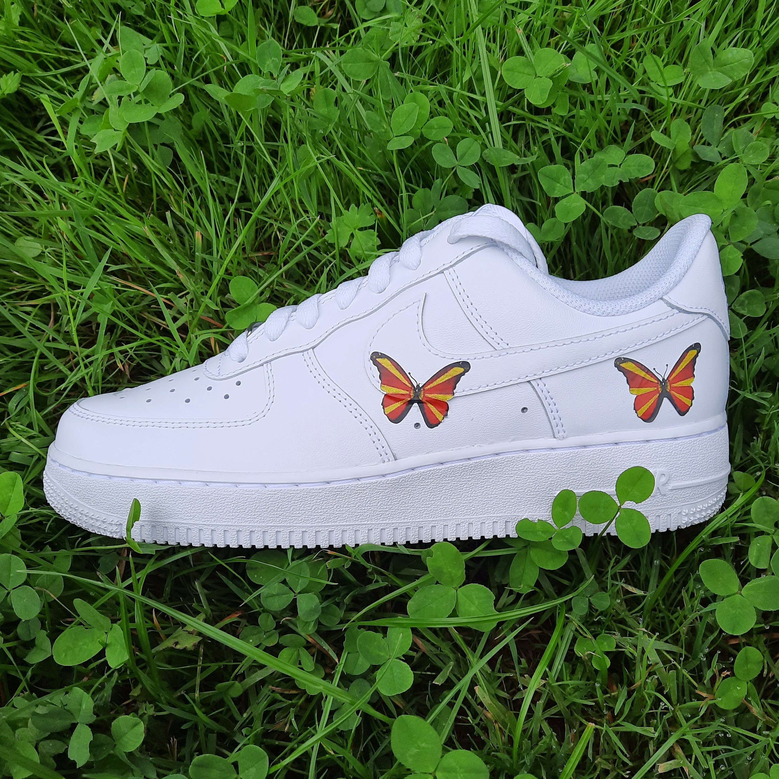 black air force 1 with butterflies