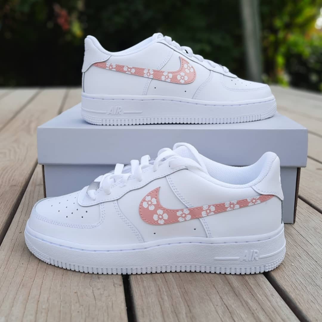 Pin en LOUIS VUITTON CUSTOM AF1