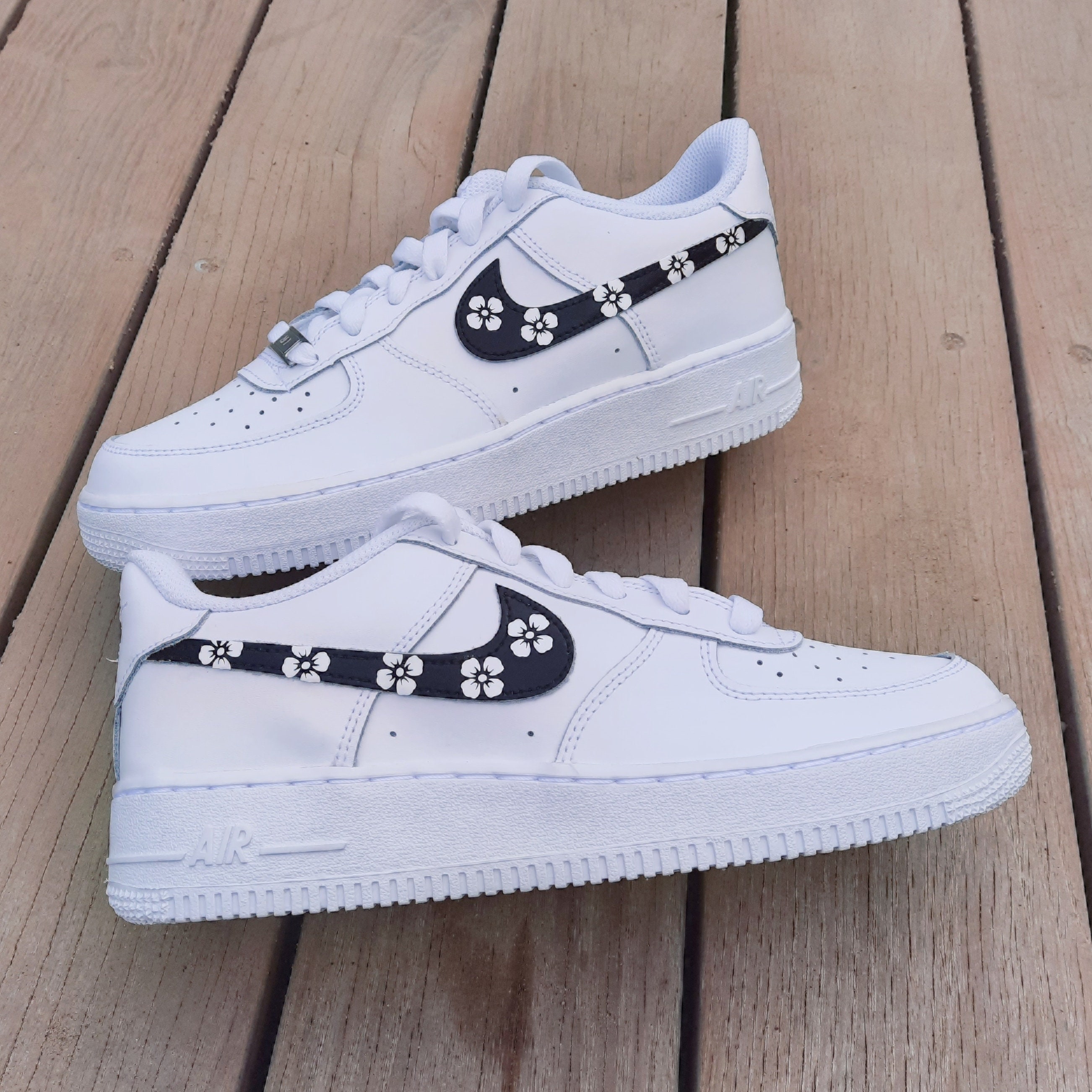 Louis Vuitton: So viel kosten die Nike Air Force 1 im Resale