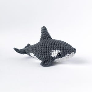 Orca Crochet Pattern (PDF) Killer Whale Amigurumi, Crochet Orca Whale, Marine Mammal, Low-sew, Left-handed & Right-handed Versions Included