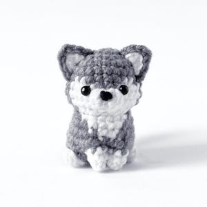 NO SEW Baby Wolf Virkmönster (PDF) Skogsvänner Amigurumi, Virkat djur
