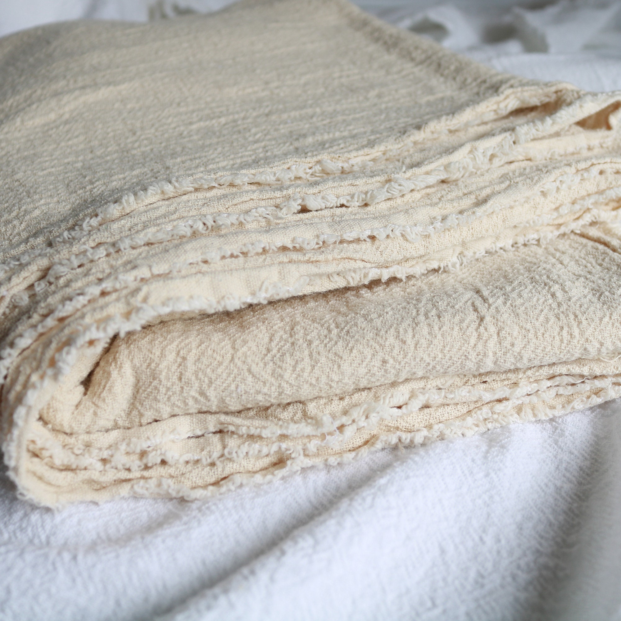Tessuto crêpe stampato a doppio strato in morbido puro cotone 135x50 / 100 cm per vestiti per bambini, pigiami per bambini, abbigliamento per la casa da donna