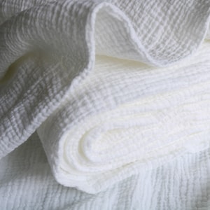 Thick Muslin Gauze Fabric Weight 179 gsm/Foam Cotton Muslin Fabric/Baby Cotton Muslin/Organic Muslin Fabric/Baby Muslin Blanket
