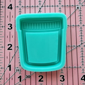 Sample Cup Grippy Shaker Silicone Mold, Badge Reel