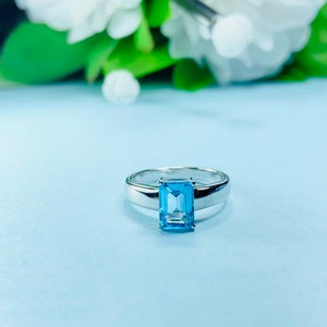 Blue topaz silver ring, Blue topaz ring, anniversary ring,, engagement ring, dainty ring, statement ring, Victorian ring, silver ring,