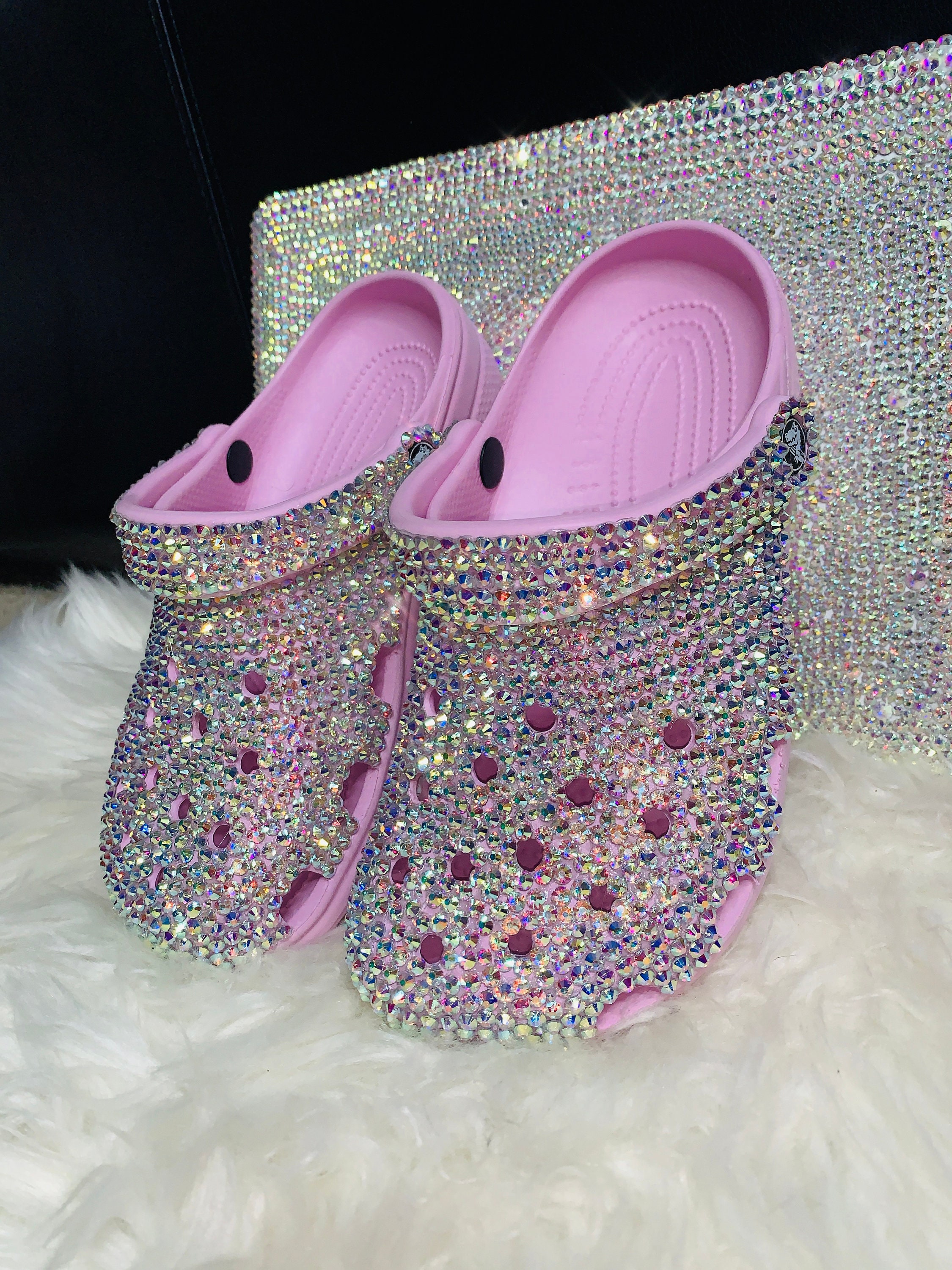 LV INSPIRED FABRIC ON GLITTER CROCS DIY VIDEO- TRYING OUT KRYSTAL