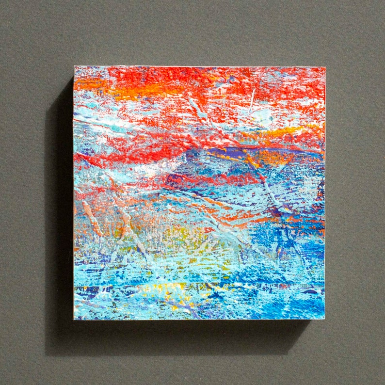 Ensemble de 4 peintures de paysages abstraits de 10 x 10 cm chacune Techniques mixtes, toile marouflée sur planches de bois. image 5