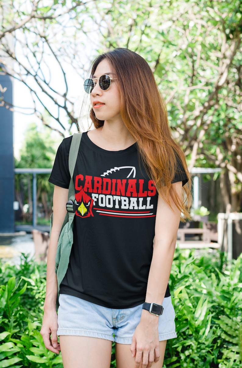 Archivo de corte SVG de fútbol de los Cardenales para prendas oscuras, diseño de Cricut, escuela, espíritu de equipo, clipart, mascota cardenal, descarga vectorial digital PNG imagen 7