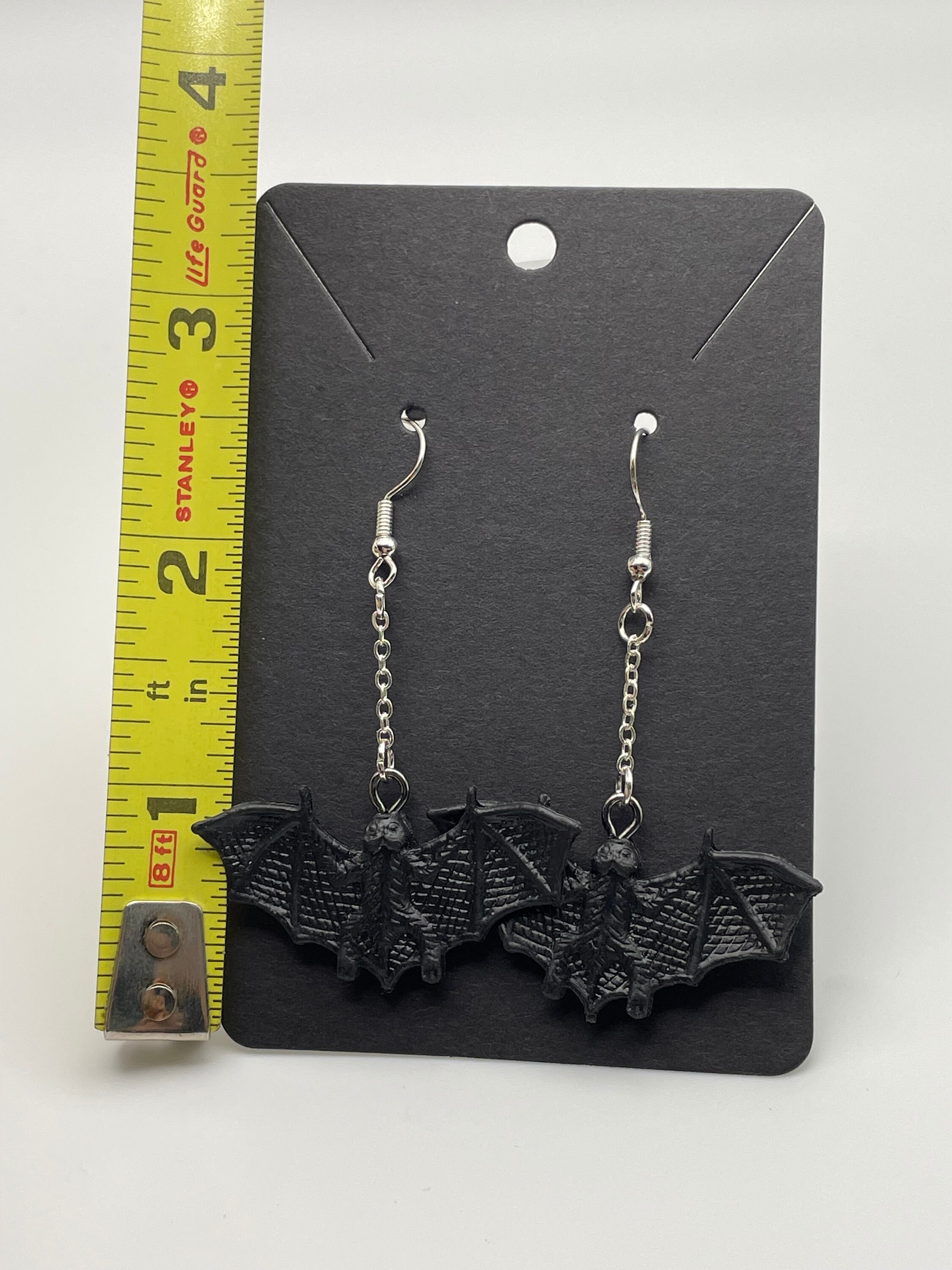 Pipistrello Felice in Bianco E Nero, Isolato Illustrazione Di Halloween