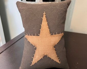 5x7 Primitive Pillow