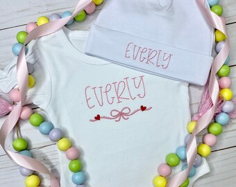 Baby Bodysuit and Beanie Hat, Baby Girl Bodysuit, Baby Girl Beanie Hat, Baby Bodysuit, Baby Beanie Hat, Baby Hat, Embroidered Baby Gift Set