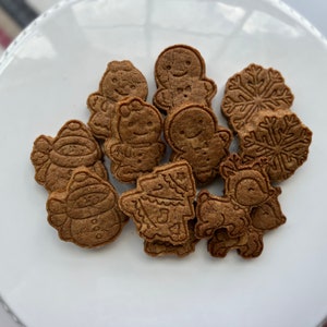 Christmas Dog Treats, Homemade Dog Treats, Christmas Gift For Dog, Christmas-themed Dog Treat, Holiday-themed Dog Treats, Gift Ideas For Dog