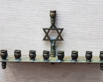 Jewish Judaica Traditional Hanukkah Brass Menorah 8"L x3.5"H x2.75"W Vintage