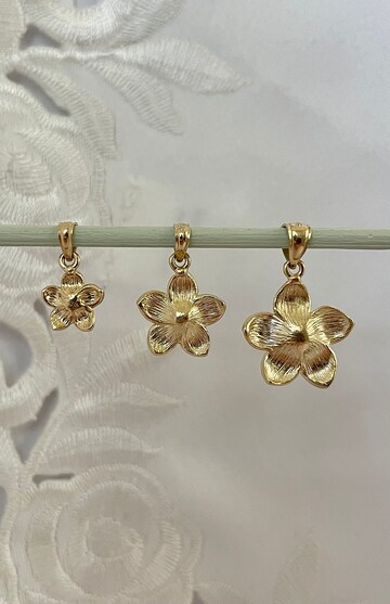 Plumeria Flower Pendant <> Solid 14k Yellow Gold