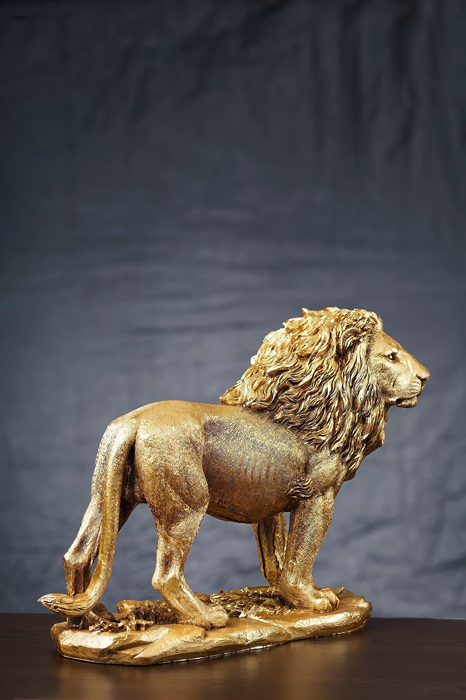Large Lion Sculpture 4 Color Variations King Lion Statue Etsy