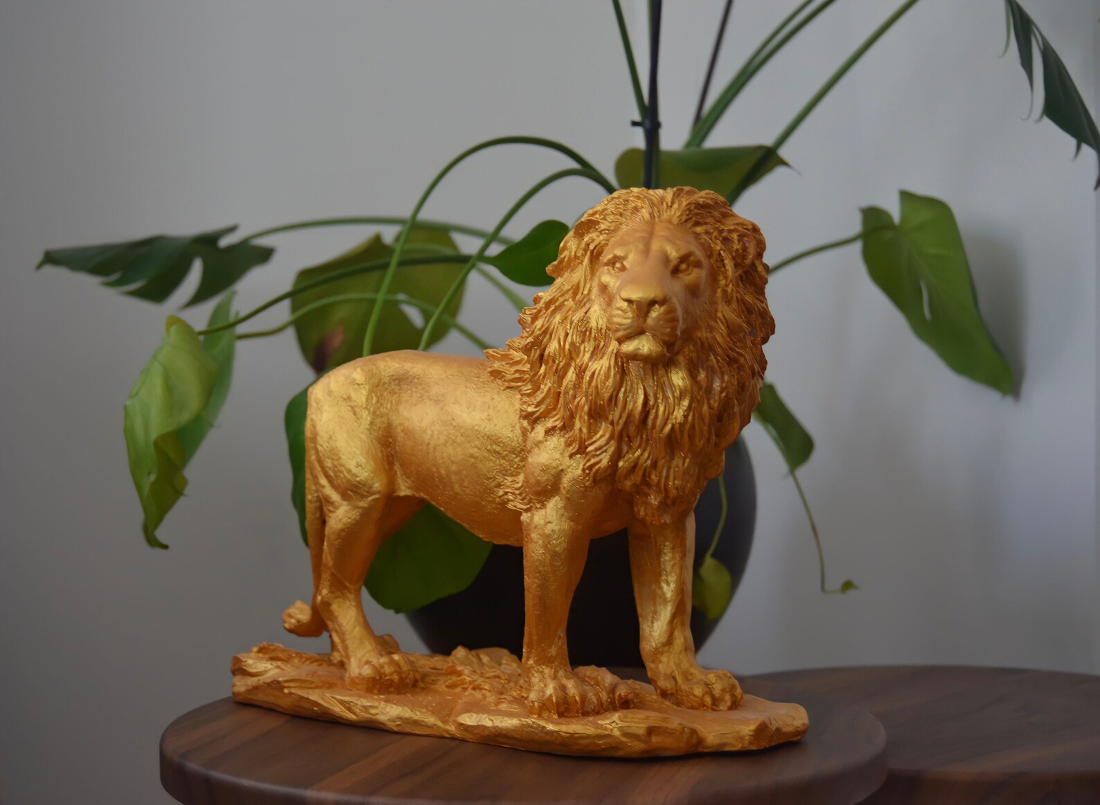 Large Lion Sculpture 4 Color Variations King Lion Statue Etsy