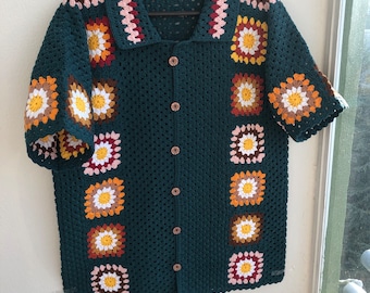 MerlaDesigns Unisex Green Shirt, Summer Men’s Shirt, Crochet Unisex Shirt, Vintage Crochet Shirt, Crochet Shirt For Men, Crochet Bohem Shirt
