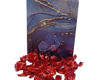 350g Rectangular Patterned Box of Buchanans Raspberry Caramel Toffee