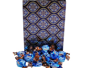 350g Rectangular Patterned Box of Walkers Salted Caramel Toffee