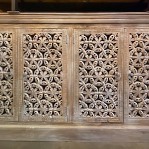 Stunning 4 Door Carved Wood Sideboard