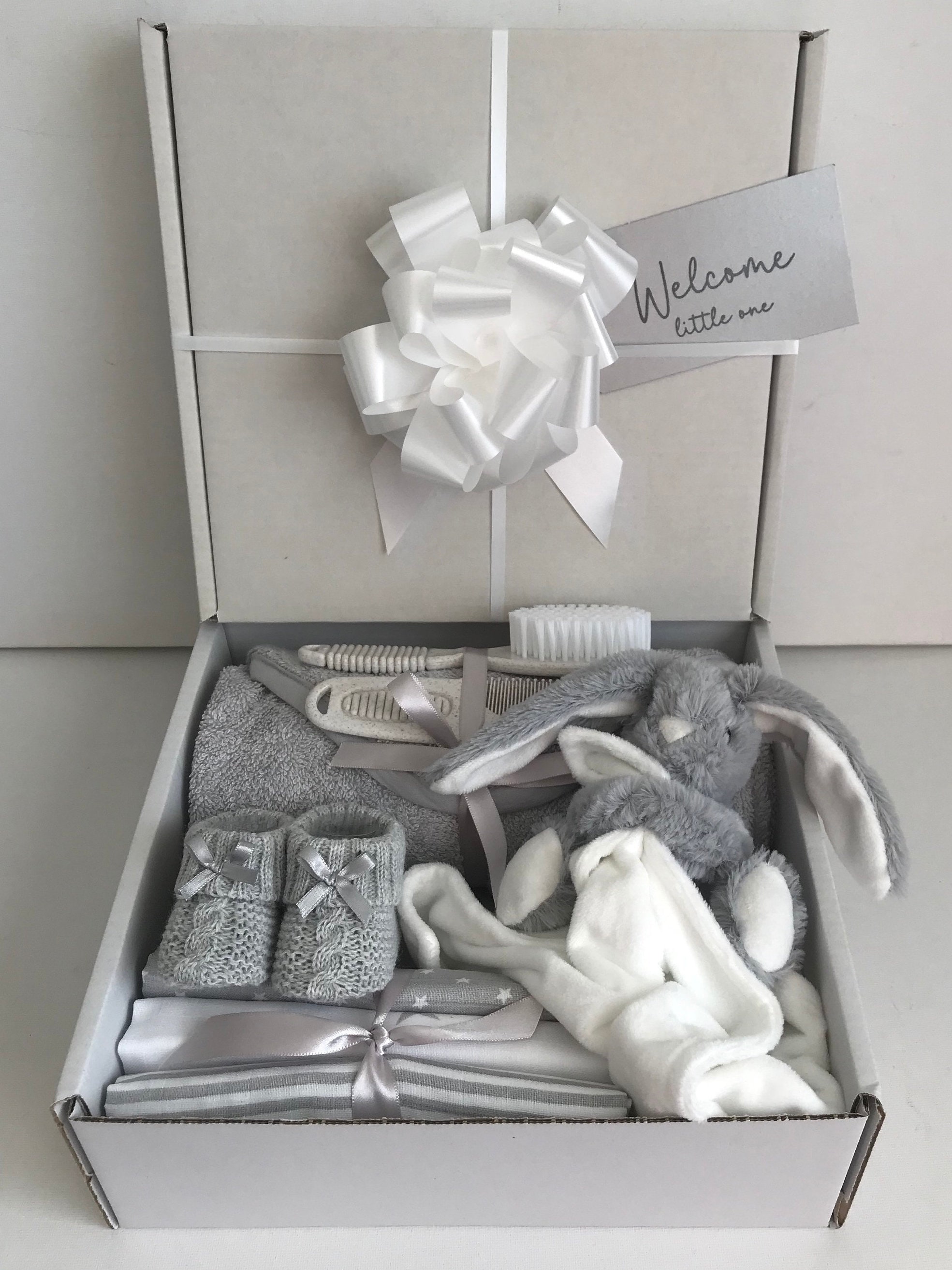 Monochrome Collection – Out The Box Baby Gifts