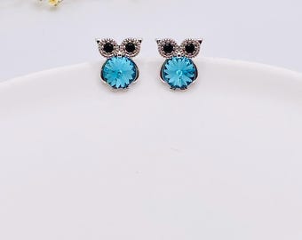 Mint Crystal Stud Earrings – Fresh Silver Owl Earrings – Small Pastel Animal Jewelry with Swarovski Crystals
