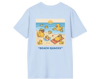 Adorable camiseta con escena playera de patitos de goma / ilustración veraniega de la costa.