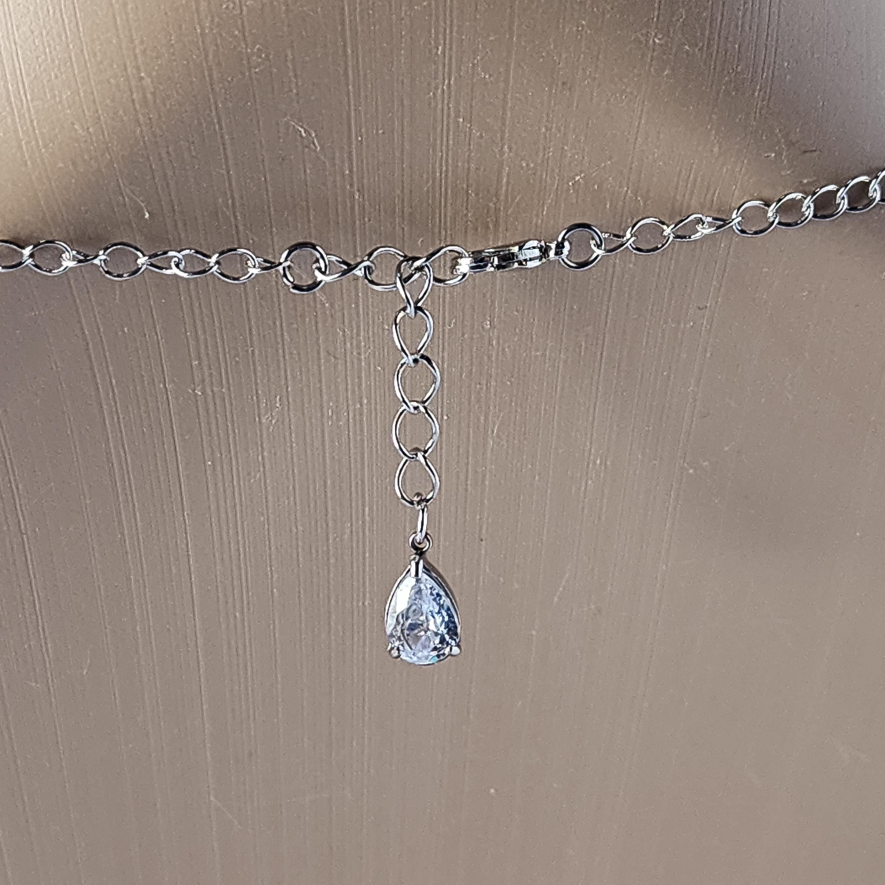 ブリジャートン アクアマリン クリスタル ネックレス：シルバー