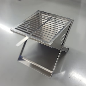 Camping grill, folding grill, mini grill