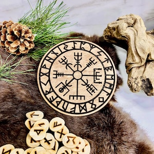 Vegvisir Wayfinders Compass - altar tile
