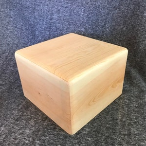 Minimalist Urn-Pine with Rounded Edges, for Adult Human Ashes, up to 260 pounds
