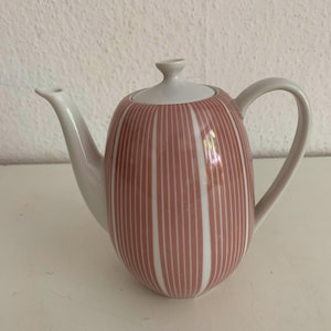 Vintage Arzberg coffee pot, mocha pot in red bast decor, Heinrich Löffelhardt design, 1950, kidney table, space age, midcentury, rarity