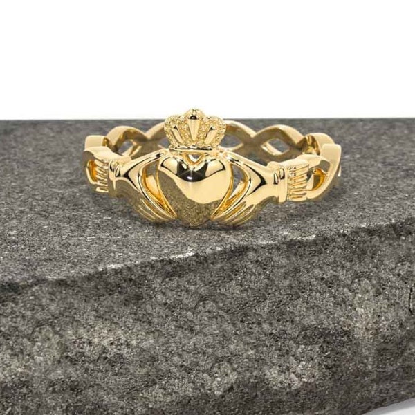 Hochpolierter Claddagh-Ring aus 14 Karat Gelbgold, irischer Claddagh-Ring, keltischer irischer Ring, Claddagh-Schmuck, Claddagh-Geschenk, Geschenk für Sie/Mama