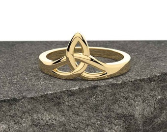 Celtic Triquetra Knot Ring Silver, Trinity Knot Promise Ring, Triangular Knot Engagement Ring, Women's Celtic Ring, Christmas Gift For Her