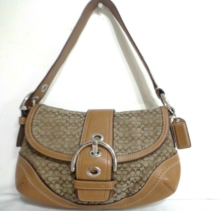 驚きの安さ F10925 Soho COACH Brown Leather Tan Jacquard Signature Mini バッグ