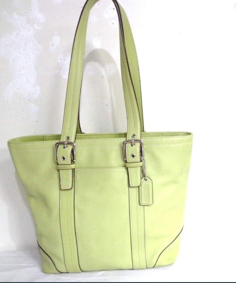 COACH HAMPTON F11201 Vintage Lime Green Leather Tote Bag 
