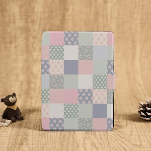 Pastel Floral Plaid Cute Kindle Case with Hand Strap for Paperwhite 1/2/3/4, Paperwhite Cover for Kindle 12th/10th/11th, Kindle 2022, 2024