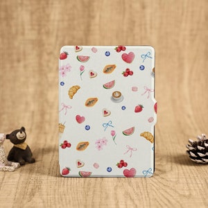 Custodia per Kindle con cinturino da polso e fiocchi Sweet Design per Paperwhite 1/2/3/4, custodia Paperwhite per Kindle 12/10/11, Kindle 2022, 2024