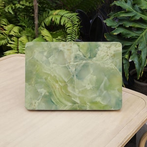 Green Marble Print Macbook Protective Hard Case Laptop Cover for 2026 Neo 13 Air 15/13/11 Macbook Pro 16/15/14/13 inch A3434 M5 M4 M3 M2 M1