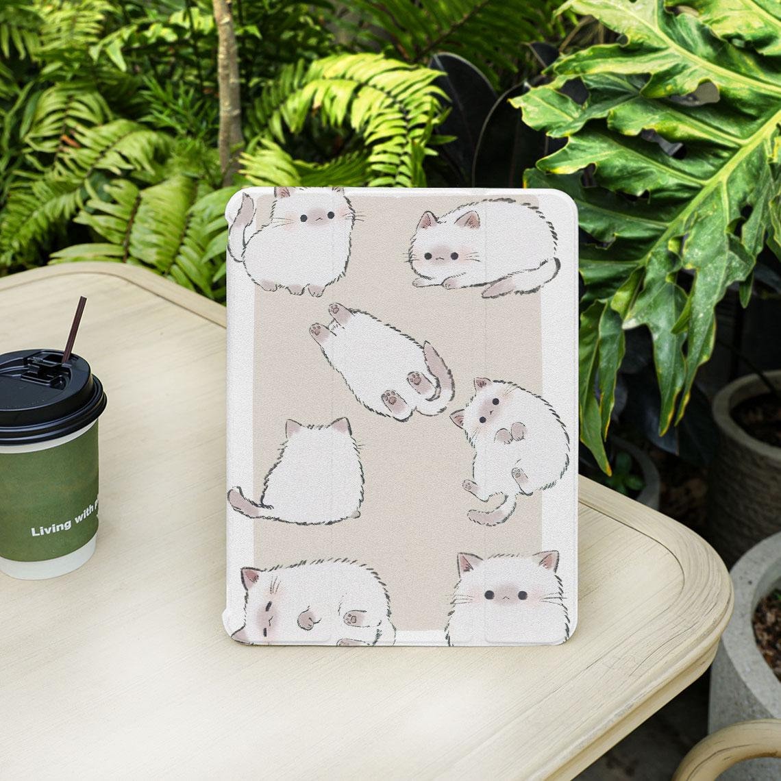 Cute Cat Simple iPad Case with Pencil Holder Cover for iPad Air 4/5/6/7 10.9" 11" 13" 2025, iPad Pro 12.9" iPad 8/9/10/11 Gen A16, Mini 6/7