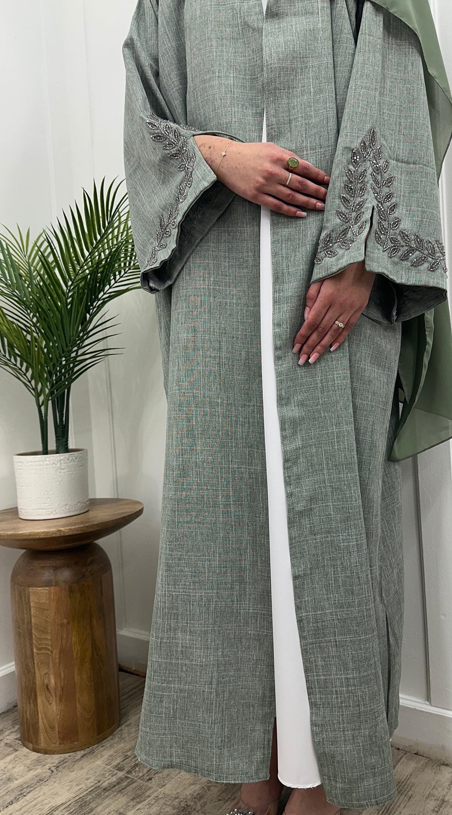 Luxury embellished  abaya | Beaded Eid abaya  | Dubai abaya| Open abaya set | abaya for Muslim women | Ramadan abaya  | Eid gift for Muslim