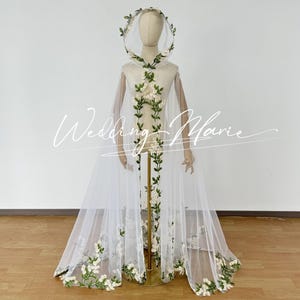 Green Leaves Hooded Cape, Floor Length Wedding Cape Veil, Forest Style Bridal Cape, Support Custom