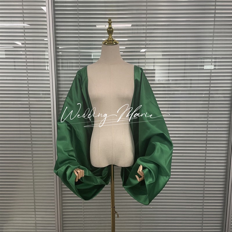 shawl satin putih