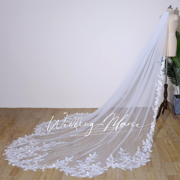 Elegant Lace Wedding Veil, Floral Bridal Veil, Petal Shaped Trailing Veil, One Tier Cathedral Veil, Comb Veil, Fairy Veil, Custom Veil