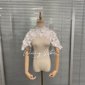 Capelet de casamento floral: saída de noiva feita à mão