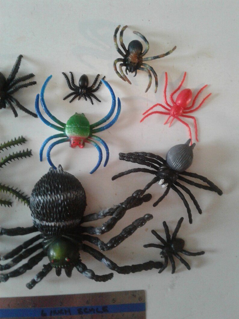 TOY RUBBER SPIDERS, 10 Different Sizes & Colours, Group C Etsy