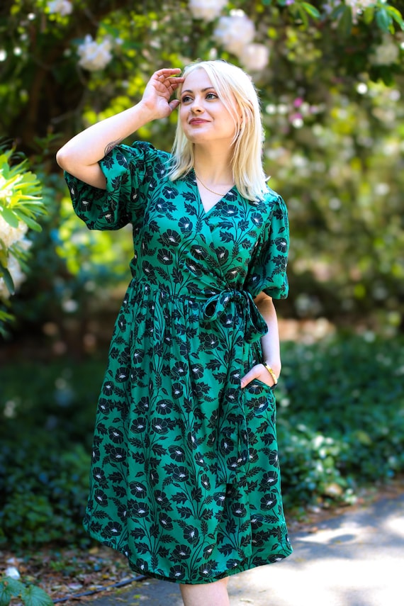 Green Floral Wrap Dress, Green Cotton Wrap Dress, Summer Wrap Dress, Organic Cotton Dress, Cotton Wrap Dresses, Summer Dress, Flower Print