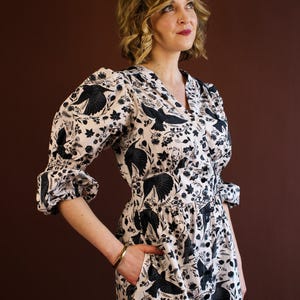 slim fit dress slacks Bird Appliqu Couture Gown